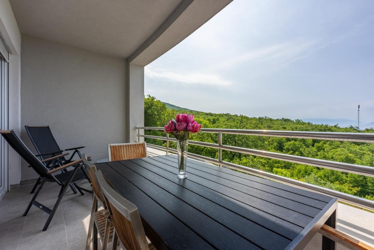 Apartments Andrea & Sander Crikvenica Exterior photo